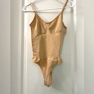 HeyShapeCo viral thong shapewear (NWOT) size Large